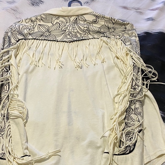 Double D Ranch Ivory Top - Picture 4 of 4